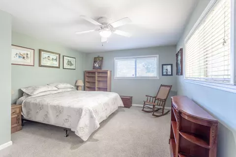 Bedroom - 19150 River Crest Dr, Anderson, CA 96007 photo 1 of 2