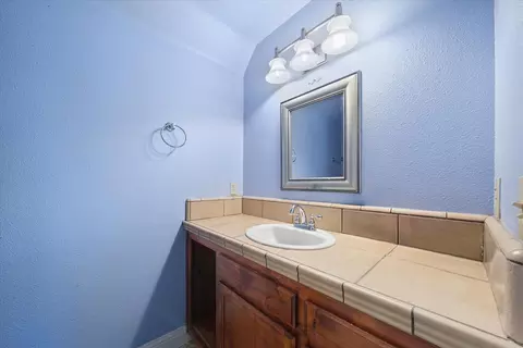 Bath - 20234 California 36 W, Red Bluff, CA 96080 photo 4 of 5