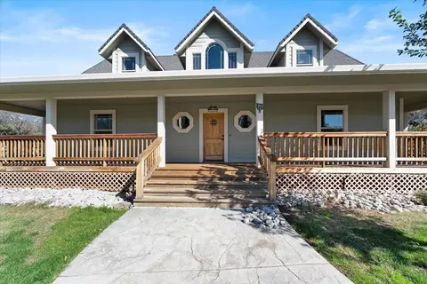Exterior - 20234 California 36 W, Red Bluff, CA 96080 photo 2 of 13