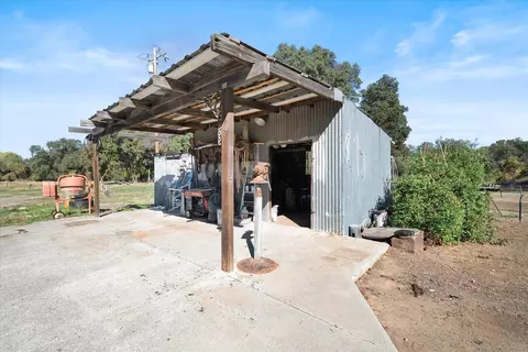 Exterior - 20234 California 36 W, Red Bluff, CA 96080 photo 10 of 13