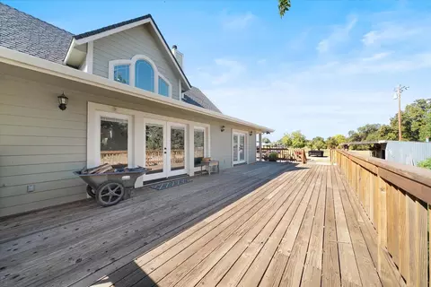 Exterior - 20234 California 36 W, Red Bluff, CA 96080 photo 3 of 13