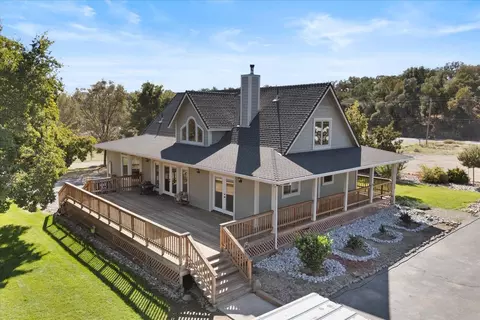 Exterior - 20234 California 36 W, Red Bluff, CA 96080 photo 6 of 13
