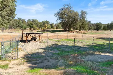 Exterior - 20234 California 36 W, Red Bluff, CA 96080 photo 11 of 13