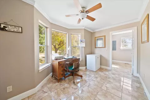 Entry Way - 20234 California 36 W, Red Bluff, CA 96080 photo 3 of 7