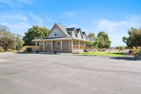 Exterior - 20234 California 36 W, Red Bluff, CA 96080 photo 12 of 13