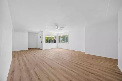 Living - 6851 Airport Rd, Redding, CA 96002 photo 3 of 5