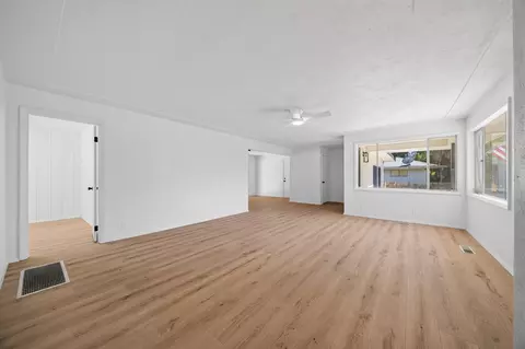 Living - 6851 Airport Rd, Redding, CA 96002 photo 4 of 5