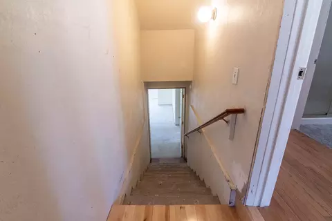 Entry Way - 17653 Cougar Ct, Weed, CA 96094 photo 2 of 2