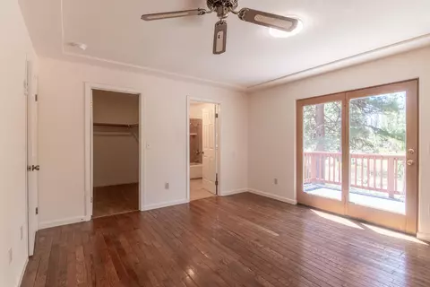 Bedroom - 17653 Cougar Ct, Weed, CA 96094 photo 2 of 11