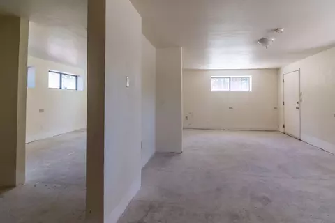 Living - 17653 Cougar Ct, Weed, CA 96094 photo 8 of 8
