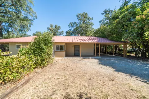 Exterior - 6151 Emerald Ln, Redding, CA 96001 photo 17 of 26