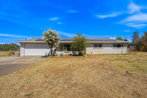 6555 Oak St, Anderson, CA 96007