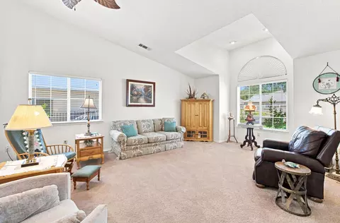 Living - 3715 Eagle Pkwy, Redding, CA 96001 photo 1 of 6