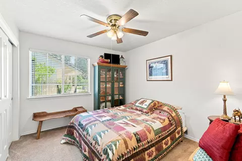 Bedroom - 3715 Eagle Pkwy, Redding, CA 96001 photo 2 of 4