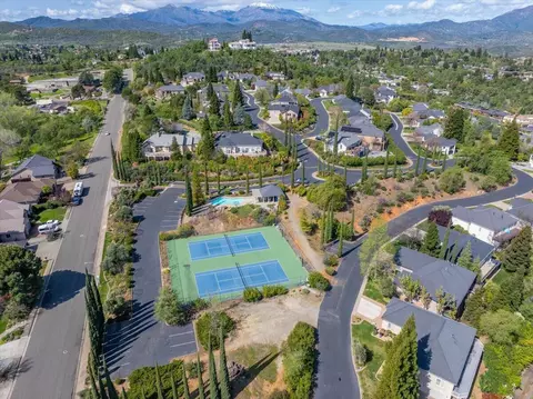View/Area - 3179 Pinot Path, Redding, CA 96001 photo 8 of 10