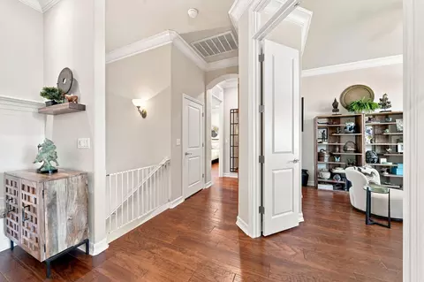 Entry Way - 3179 Pinot Path, Redding, CA 96001 photo 4 of 6