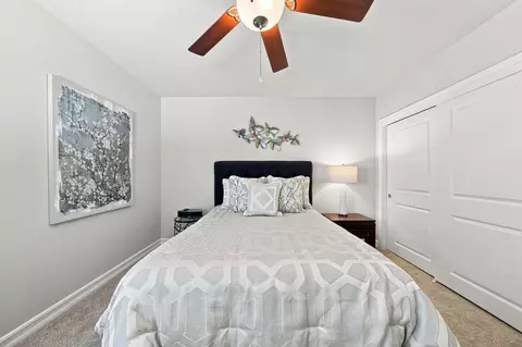 Bedroom - 3179 Pinot Path, Redding, CA 96001 photo 6 of 10
