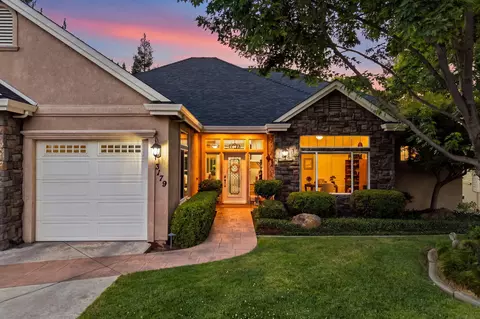 Exterior - 3179 Pinot Path, Redding, CA 96001 photo 2 of 9