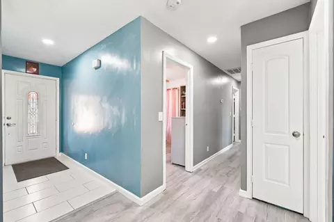 Entry Way - 12026 Norma Ln, Redding, CA 96003 photo 1 of 1