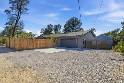 Exterior - 12026 Norma Ln, Redding, CA 96003 photo 15 of 16