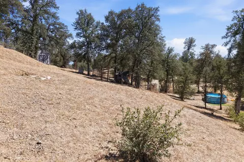 Exterior - 12026 Norma Ln, Redding, CA 96003 photo 12 of 16