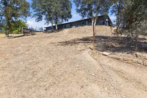 Exterior - 12026 Norma Ln, Redding, CA 96003 photo 10 of 16