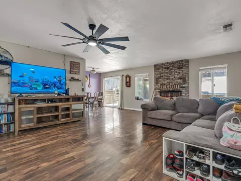 Living - 3630 Summit Dr, Redding, CA 96001 photo 1 of 5