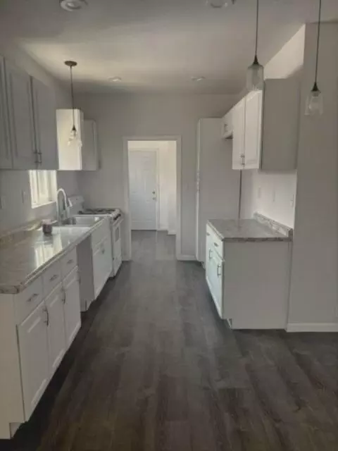 4156 Fort Peck St, Shasta Lake, CA 96019