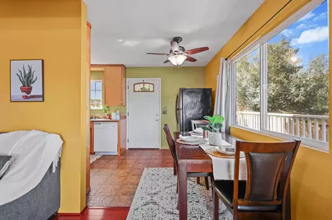 Dining - 22065 Loop Dr, Redding, CA 96003 photo 6 of 6