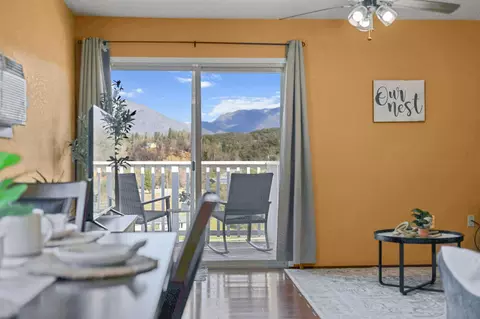 Dining - 22065 Loop Dr, Redding, CA 96003 photo 3 of 6