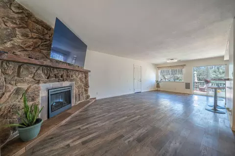 Living - 3170 Keswick Dam Rd, Redding, CA 96003 photo 2 of 7
