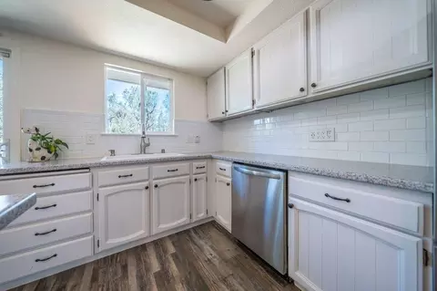 Kitchen - 3170 Keswick Dam Rd, Redding, CA 96003 photo 3 of 6