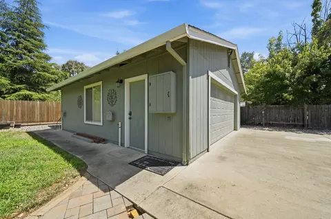 Exterior - 4393 Agnes May Dr, Redding, CA 96002 photo 7 of 8