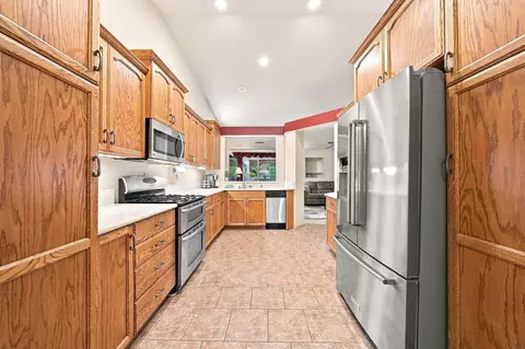 Kitchen - 4393 Agnes May Dr, Redding, CA 96002 photo 3 of 3