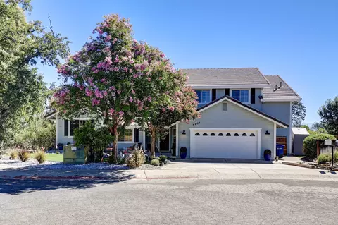 Exterior - 4207 Frances Dr, Redding, CA 96001 photo 16 of 18
