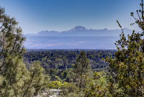 View/Area - 4207 Frances Dr, Redding, CA 96001 photo 1 of 5