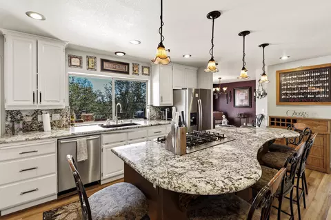 Kitchen - 4207 Frances Dr, Redding, CA 96001 photo 1 of 6