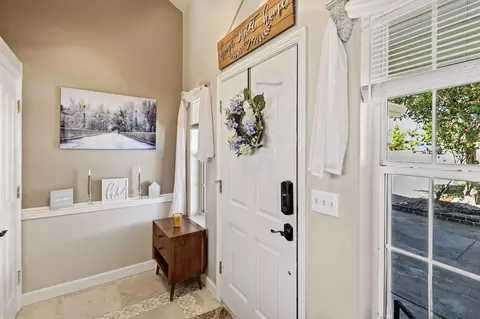 Entry Way - 4207 Frances Dr, Redding, CA 96001 photo 2 of 2