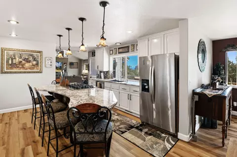 Kitchen - 4207 Frances Dr, Redding, CA 96001 photo 2 of 6