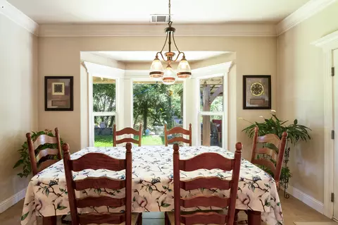 2323 Tradition Way, Redding, CA 96001 photo 6