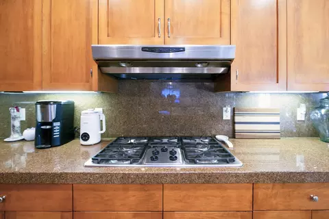 2323 Tradition Way, Redding, CA 96001 photo 4