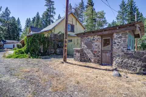 Exterior - 13255 Circle Dr, Old Station, CA 96071 photo 15 of 17