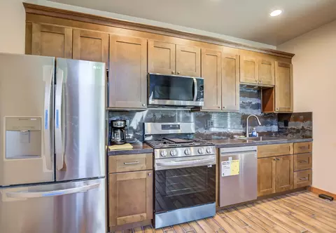 Kitchen - 13255 Circle Dr, Old Station, CA 96071 photo 2 of 5