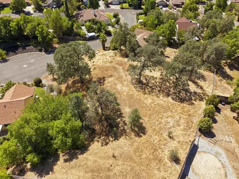 646 Ansley Ct, Redding, CA 96003 photo 9