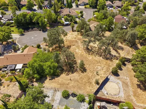 646 Ansley Ct, Redding, CA 96003 photo 10