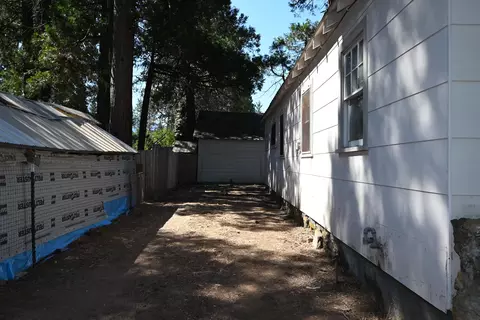 Exterior - 36919 Oak St, Burney, CA 96013 photo 3 of 5