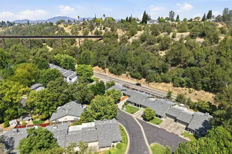 View/Area - 1896 Del Mar Ave, Redding, CA 96003 photo 4 of 4