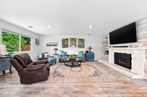 Living - 1896 Del Mar Ave, Redding, CA 96003 photo 1 of 4