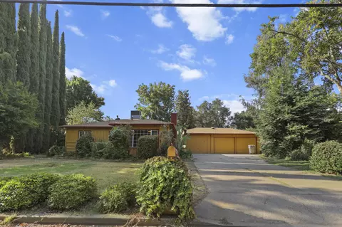 Exterior - 2501 Star Dr, Redding, CA 96001 photo 14 of 16