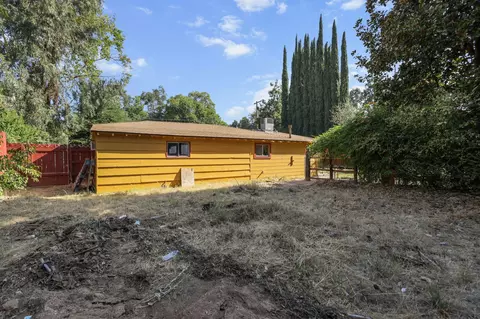 Exterior - 2501 Star Dr, Redding, CA 96001 photo 11 of 16